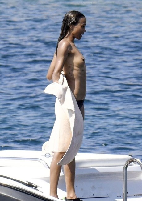Zoe Saldana