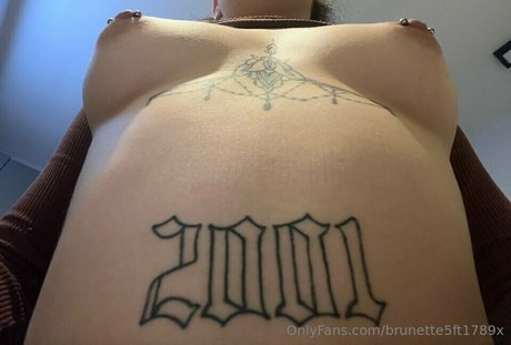 Nahá fotka uniklých OnlyFans od Zoeluciexx