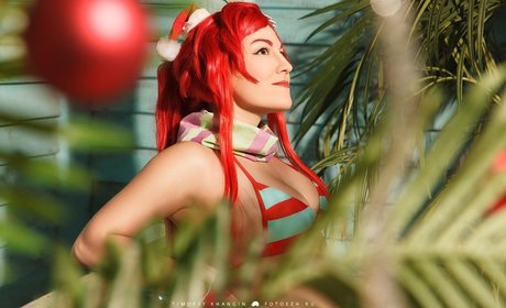 Zoe Volf Cosplay
