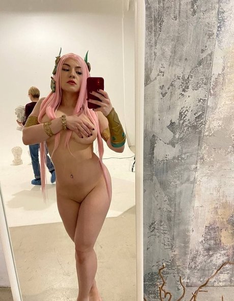 Naken läckt OnlyFans-bild av Zoe Volf Cosplay