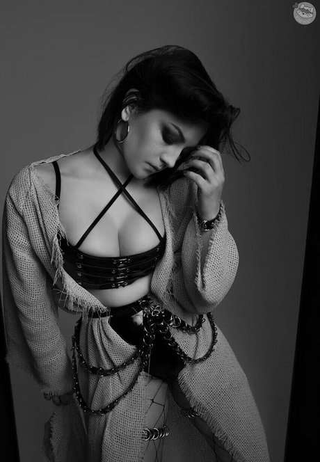 Zoe Volf