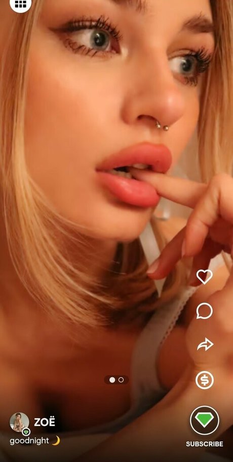 Zoe Christina
