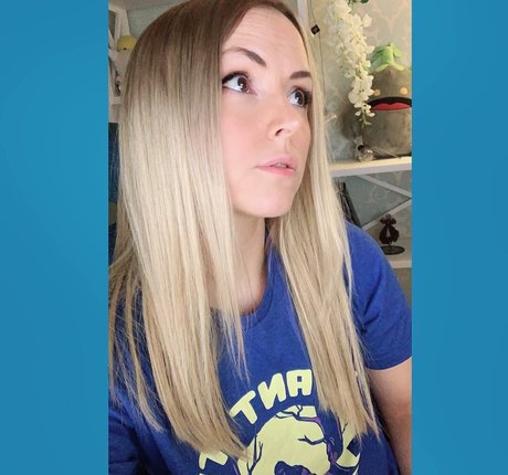 Alaston vuotanut OnlyFans-kuva Zeplahq