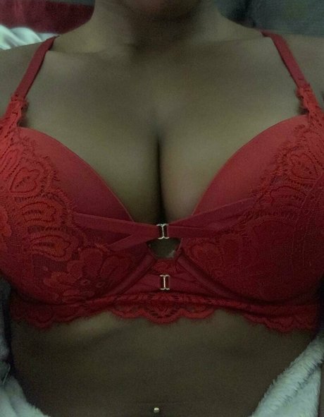 Nagie wyciekłe zdjęcie OnlyFans od Zenyogababe