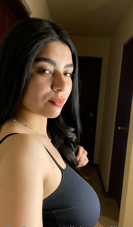 Nahá fotka uniklých OnlyFans od Oliviawildofficial