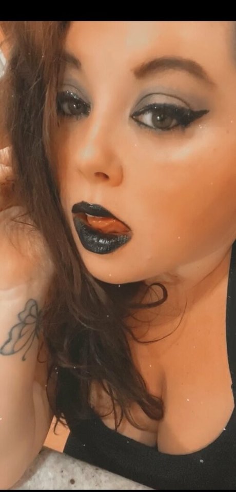 Naken lekkede OnlyFans-bilde av Tkchaotic
