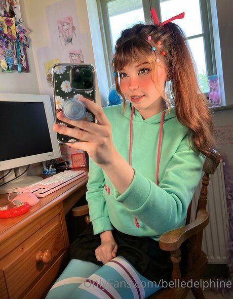 Belle Delphine