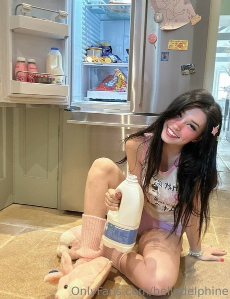 Belle Delphine