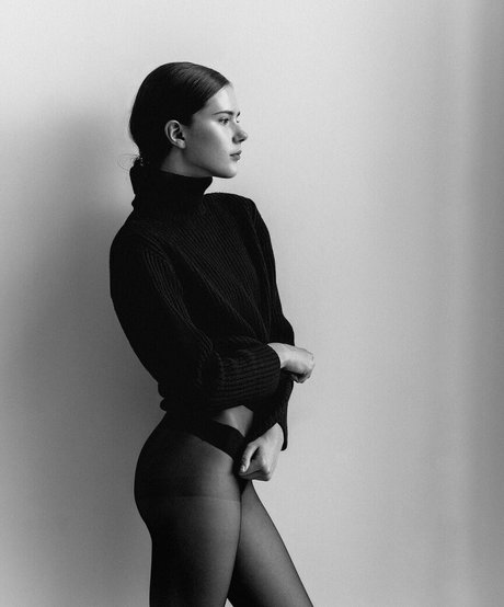 Nahá fotka uniklých OnlyFans od Tasya Key