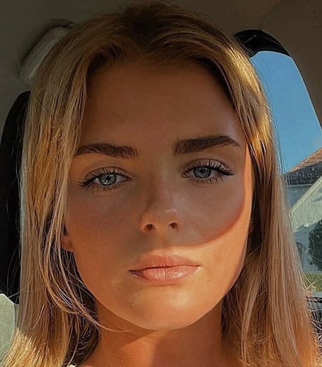 Emily Pool