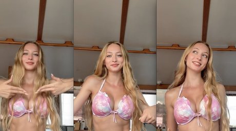 Nahá fotka uniklých OnlyFans od Sophia Diamond