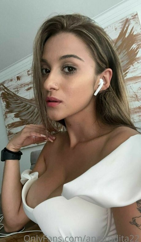 Foto desnuda filtrada de OnlyFans de Jackiebabigirl