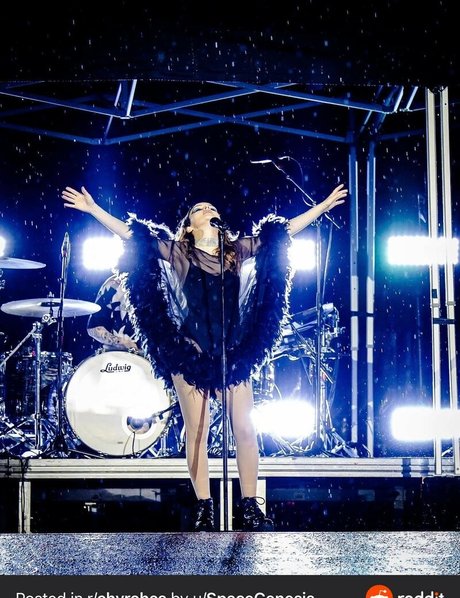 Lauren Mayberry