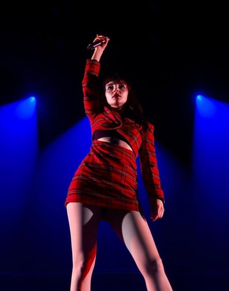 Lauren Mayberry