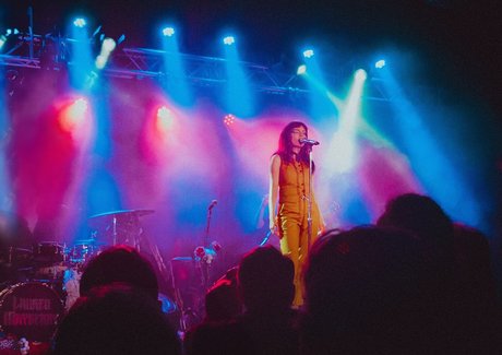 Lauren Mayberry