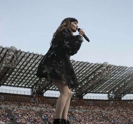 Lauren Mayberry