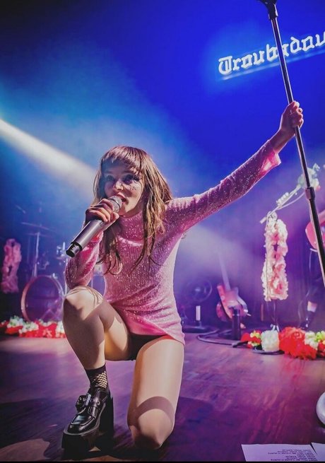Lauren Mayberry