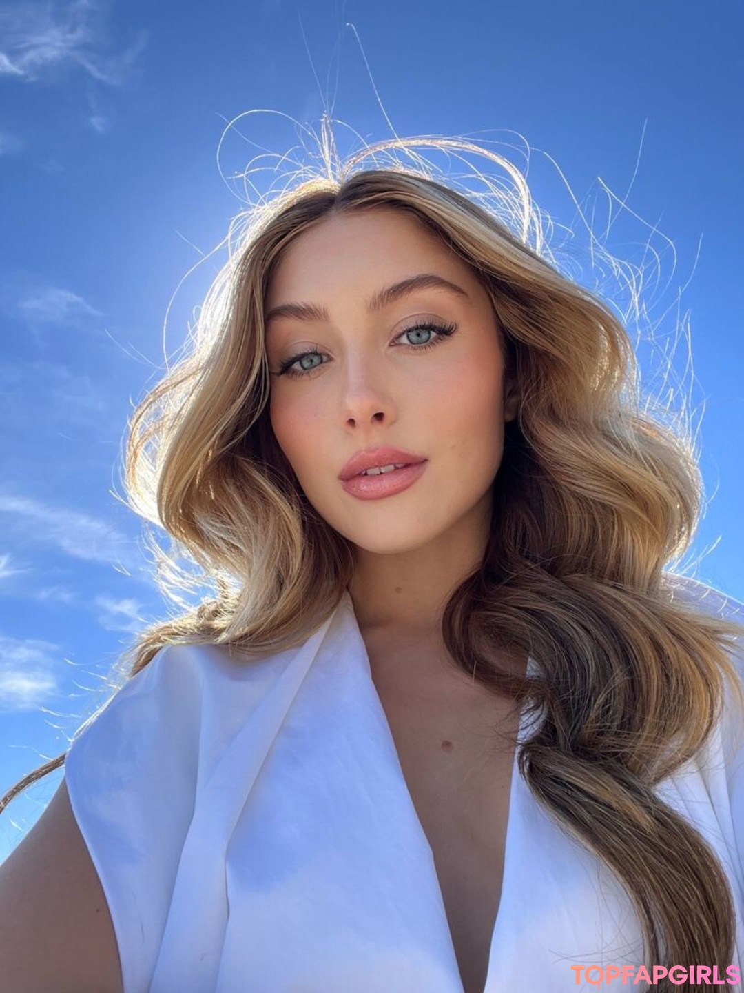 Nahá fotka uniklých OnlyFans od Heloise Hut #1191