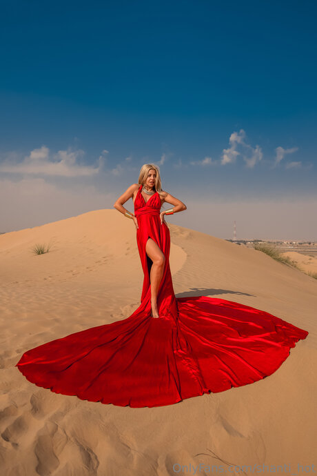 Naakte gelekte OnlyFans-foto van Shanti Hot