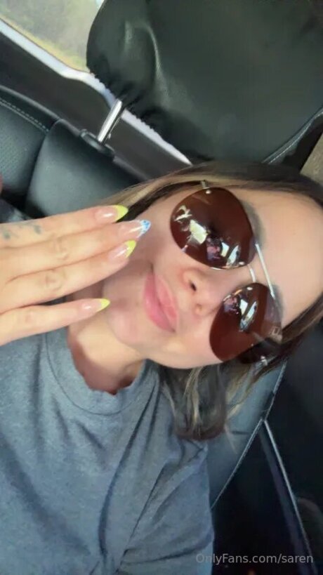 Naken lekkede OnlyFans-bilde av Saren
