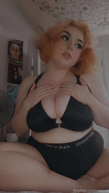 Alasti lekkinud OnlyFans-i pilt Mimimill