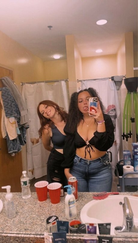 Nahá fotka uniklých OnlyFans od Hannahblanco1