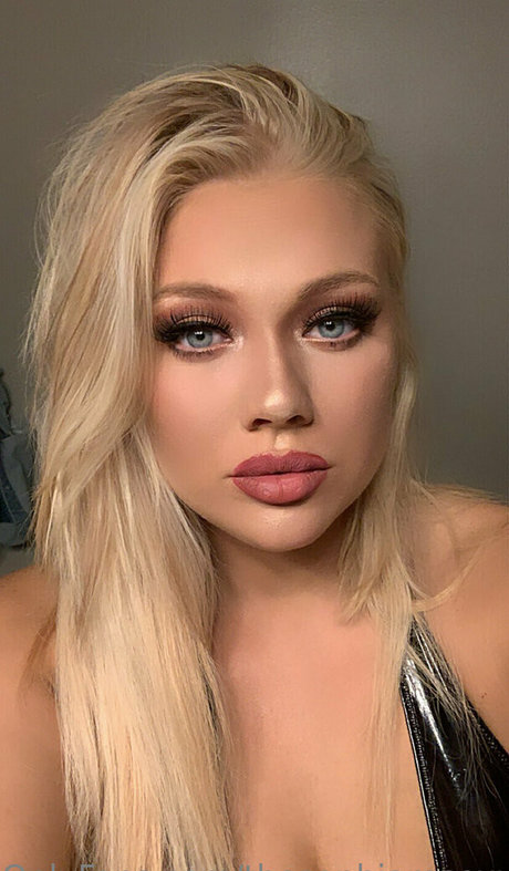 Thesophiarosexx