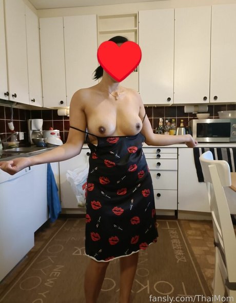 Nahá fotka uniklých OnlyFans od Thaimom