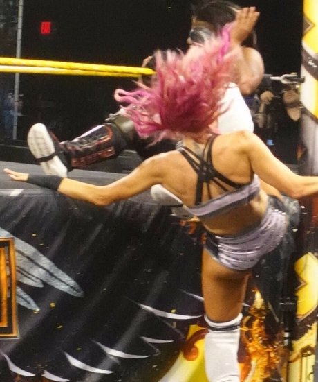 Dakota Kai