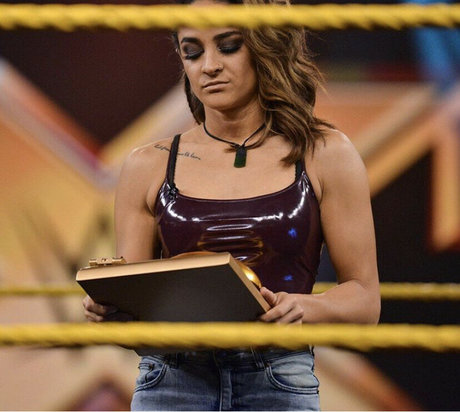 Nahá fotka uniklých OnlyFans od Dakota Kai