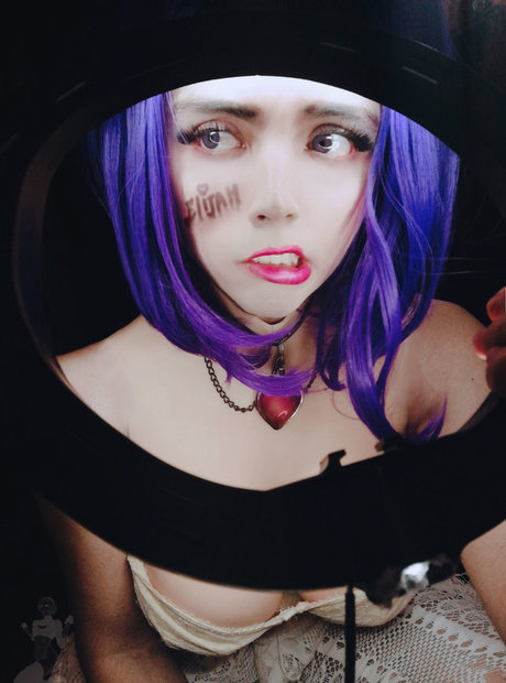 Darkwaifutrap