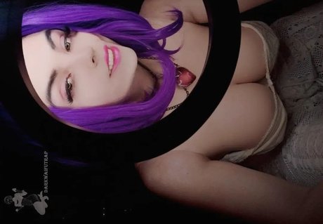Darkwaifutrap