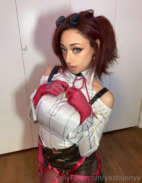 Naken lekkede OnlyFans-bilde av Yazbunny