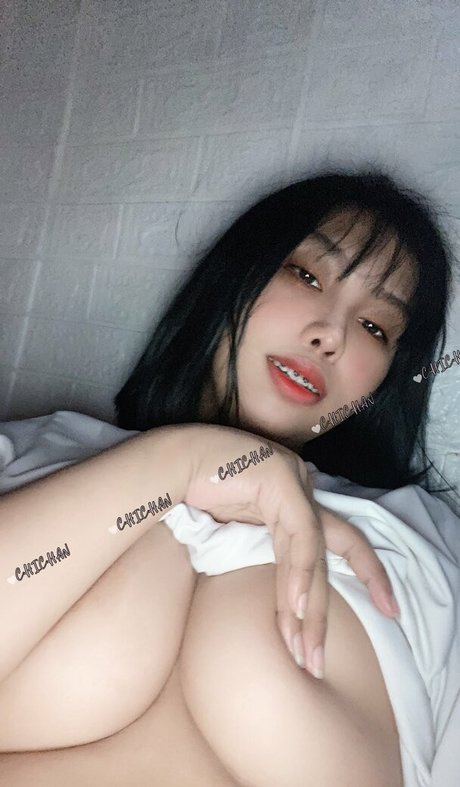 Nahá fotka uniklých OnlyFans od Nekochichan