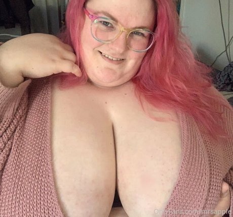 Mrsapple  nude leaked OnlyFans photo