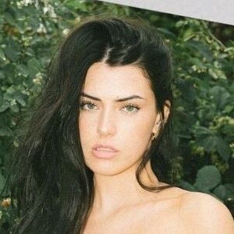 Nahá fotka uniklých OnlyFans od Olivia Forsbrook
