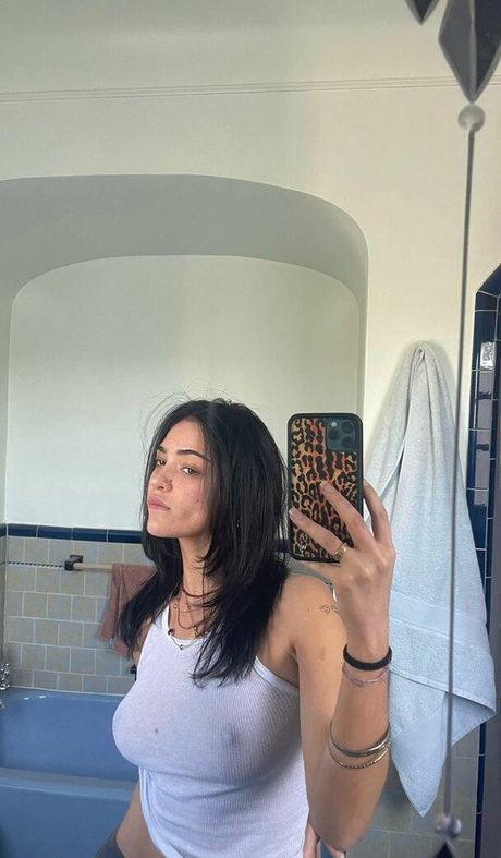 Luna Blaise