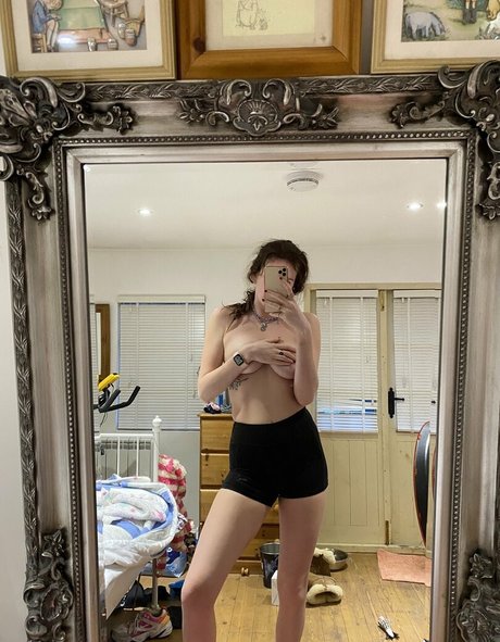 Annieecharlottefree