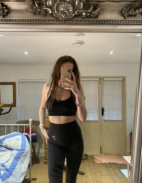 Annieecharlottefree
