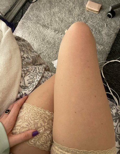 Annieecharlottefree
