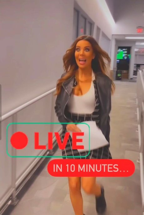 Nahá fotka uniklých OnlyFans od Jackie Redmond