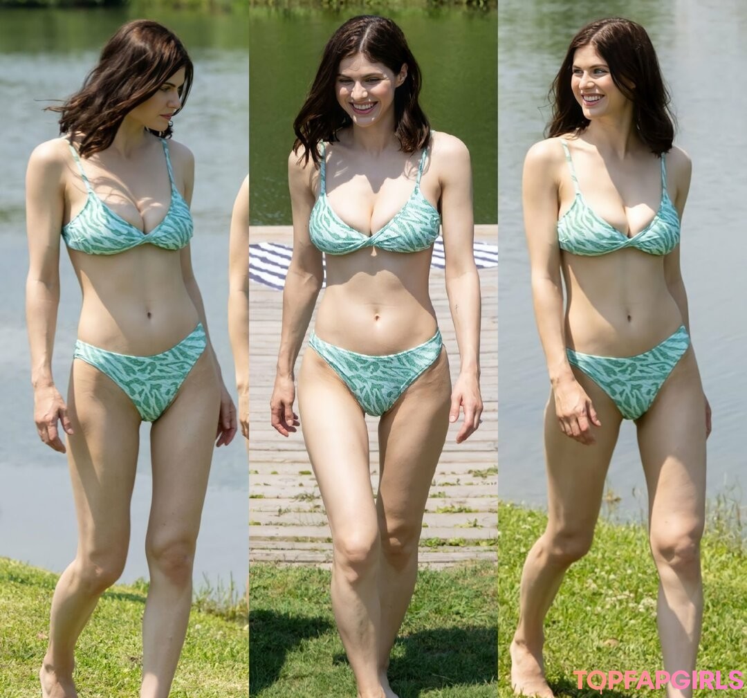 Nahá fotka uniklých OnlyFans od Alexandra Daddario #1286