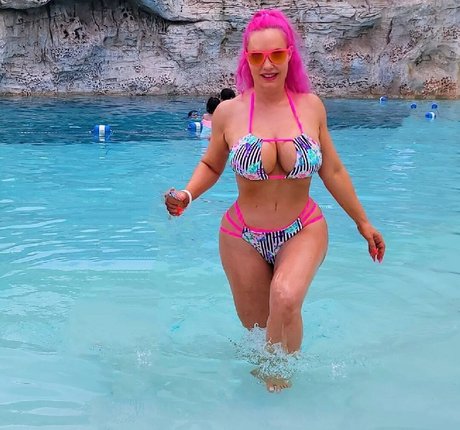 Nicole Coco Austin