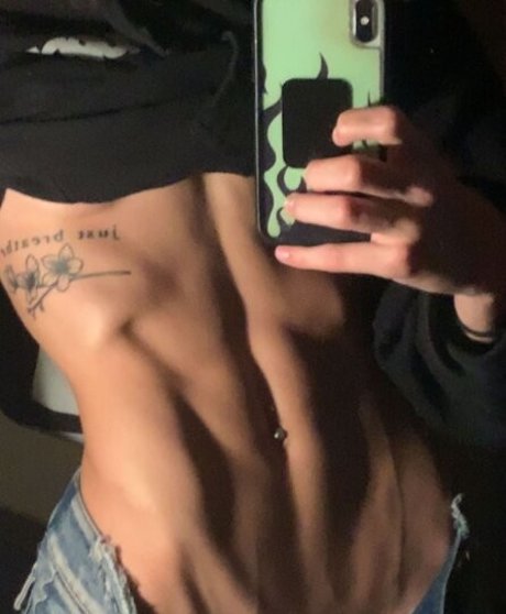 Naken läckt OnlyFans-bild av Jordynrankin