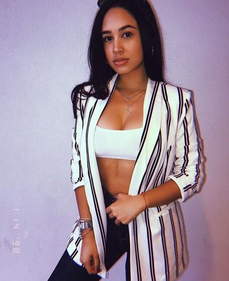 Emily Tosta