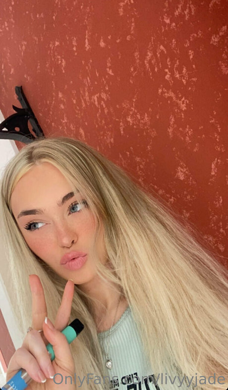 Livyyjade OnlyFans泄露裸照
