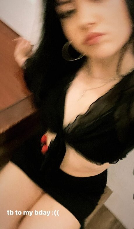 Foto desnuda filtrada de OnlyFans de Tewzday
