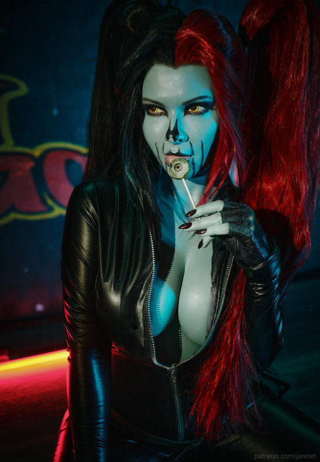 Jannet In Cosplay