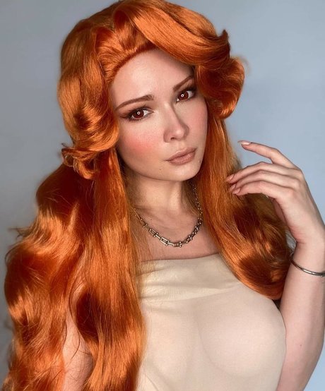 Jannet In Cosplay