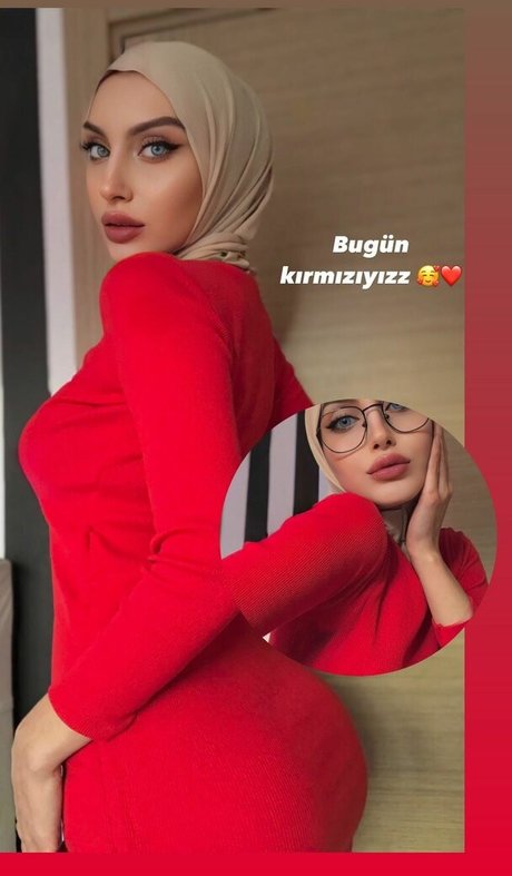 Nacktes geleaktes OnlyFans-Foto von Sariikubraa